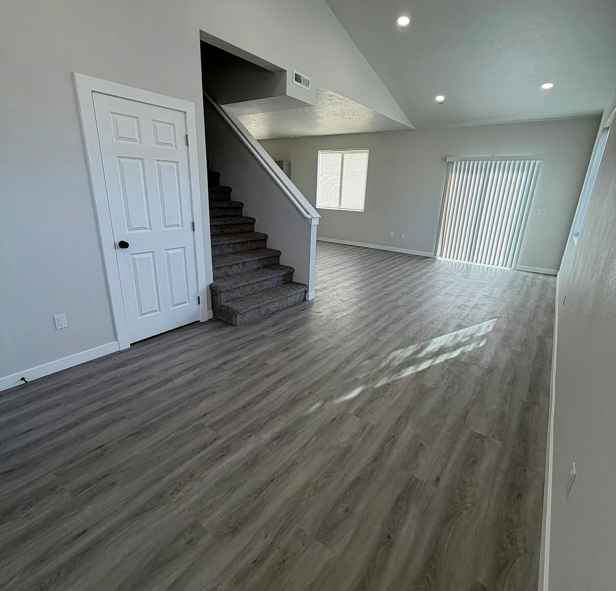 1822 North Coach Lane — Photo 4
