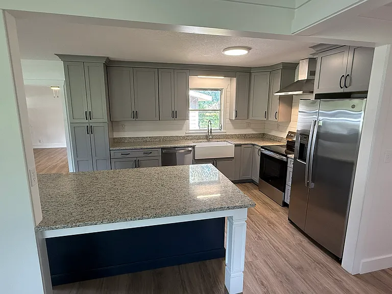2454 NW Union Park Rd — Photo 2