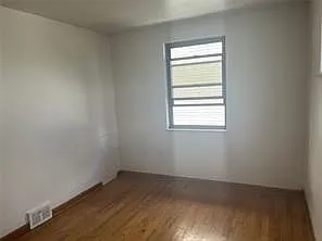 218 Bronx Ave #1 — Photo 17