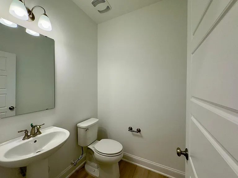 2126 Maggie Valley Dr — Photo 14