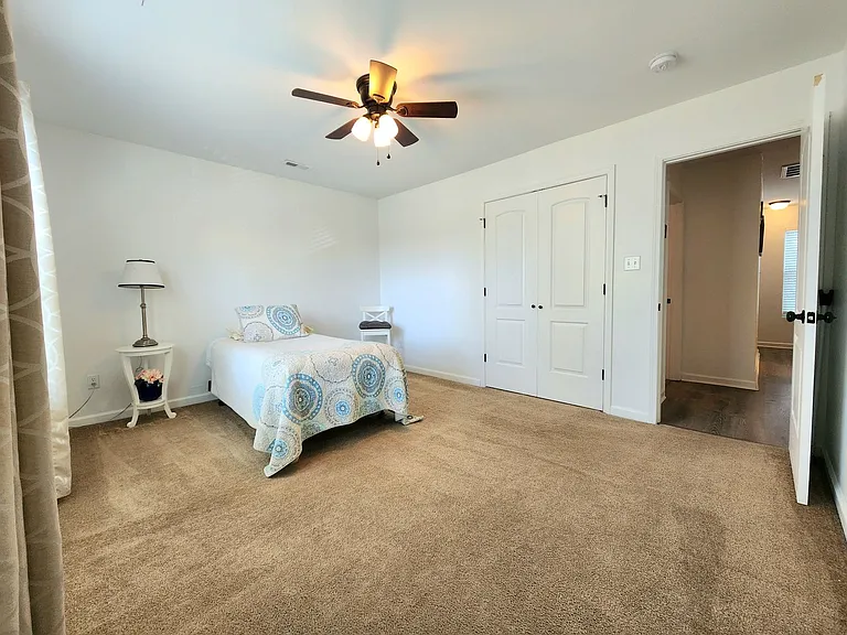 232 Woodview Ave — Photo 23