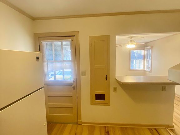 5th image of 805 Cotton Row #B
