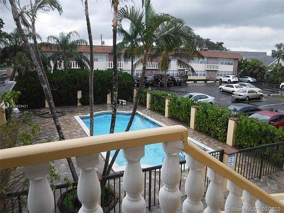 2nd image of 2604 NW 3rd Ave APT 130