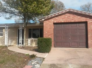 1030 Croydon Ln, Holiday, FL 34691