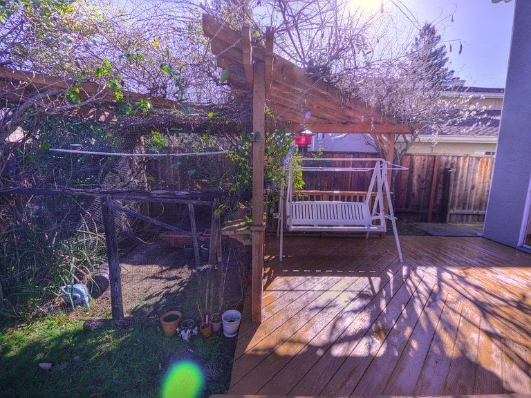 201 Yarborough Ln — Photo 36