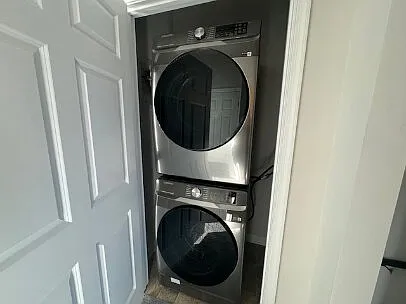 156 Heyford Dr #1 — Photo 11