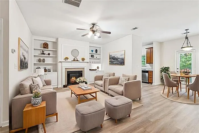 1640 Northgate Mill Dr — Photo 2