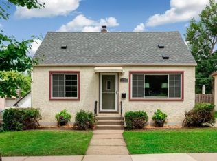 1028 Jameson St, Saint Paul, MN 55103