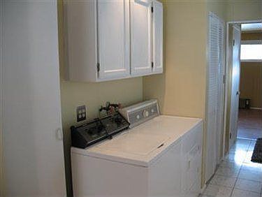 4th image of 1311 Orchard Heights Dr