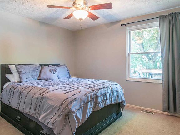 5th image of 10311 Hawkhurst Dr