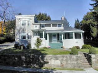 7 Essex Ave, Bernardsville, NJ 07924
