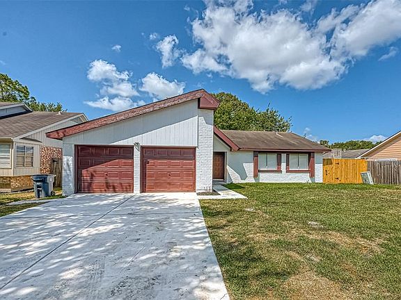 4th image of 2702 Valley Forest Dr #D