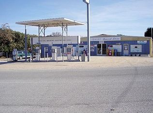 390 County Road 316, Llano, TX 78643