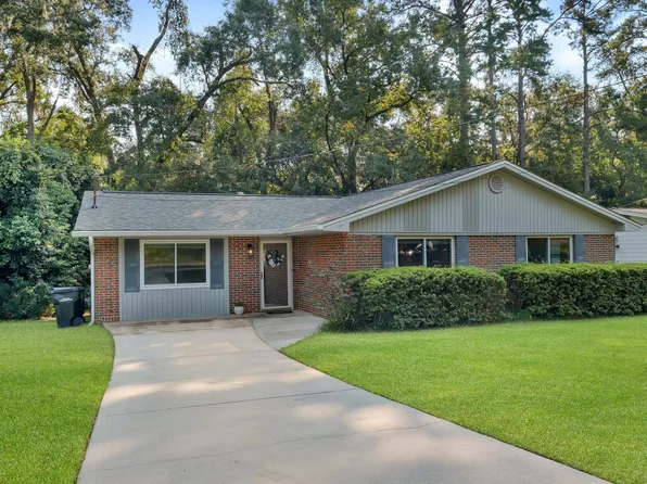 1109 Winifred Dr, Tallahassee, FL 32308