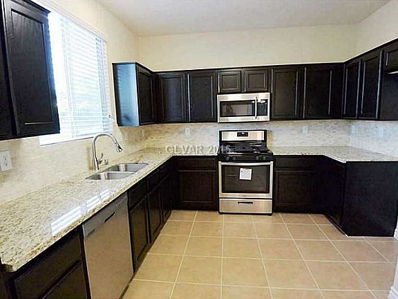 4th image of 7748 Crystal Village Ln