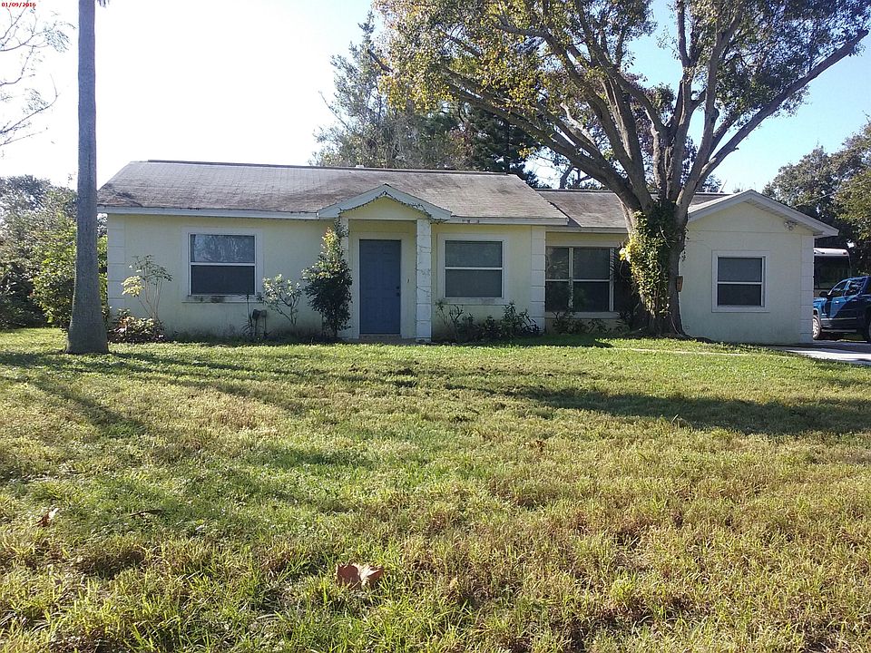 1st image of 756 Hawthorne Dr