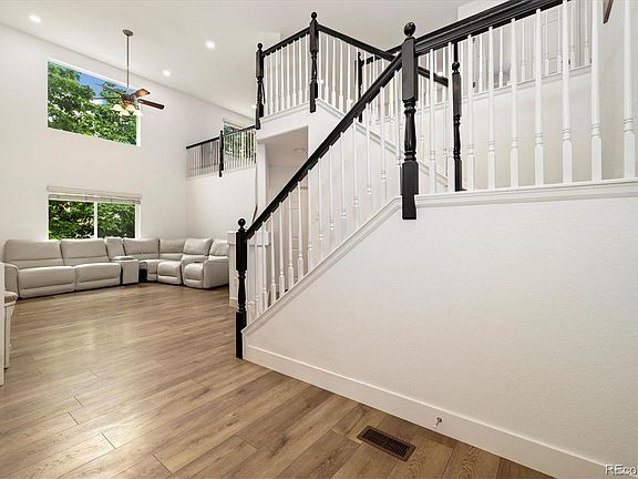5th image of 10680 Norfolk Street