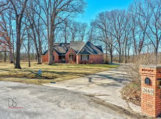 2669 E 1559th Rd, Ottawa, IL 61350