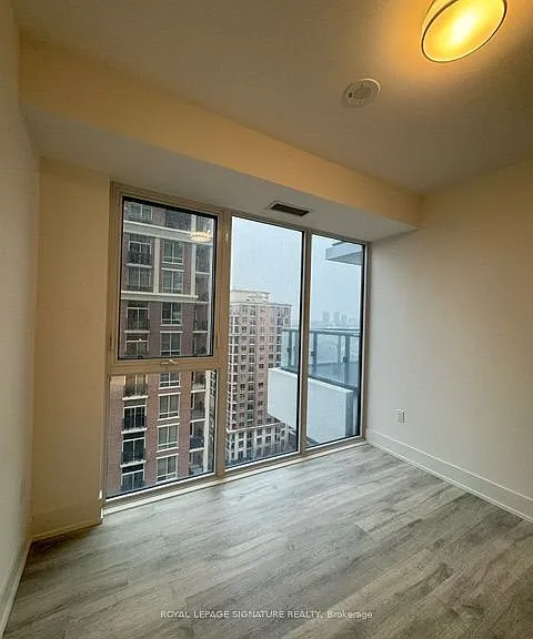 10 Inn On The Park Dr #1404 — Photo 19