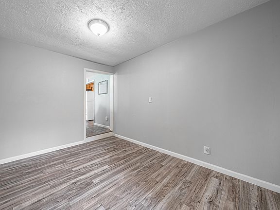 4th image of 1475 Remus St