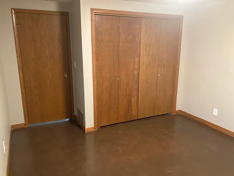1511 N Lark Ln — Photo 24