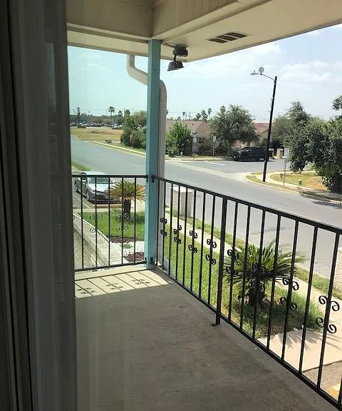 2125 Kerria Ave #9 — Photo 22