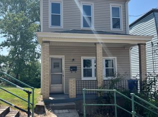 30 Yoder St, Pittsburgh, PA 15207