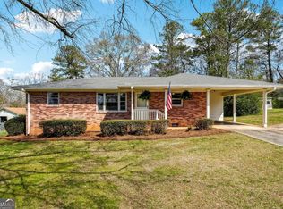 4986 Valley Lake Rd, Powder Springs, GA 30106