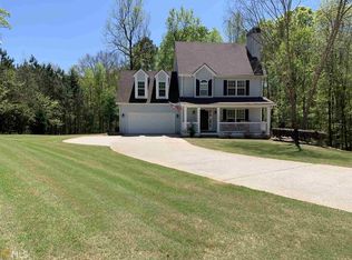 135 Sparrow Ln, Jefferson, GA 30549