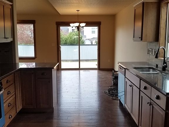 3rd image of 2603 W Kammi Ave