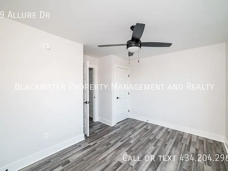 69 Allure Dr — Photo 34