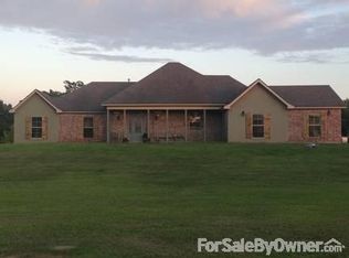 215 Fleur De Lis Ln, Rayne, LA 70578