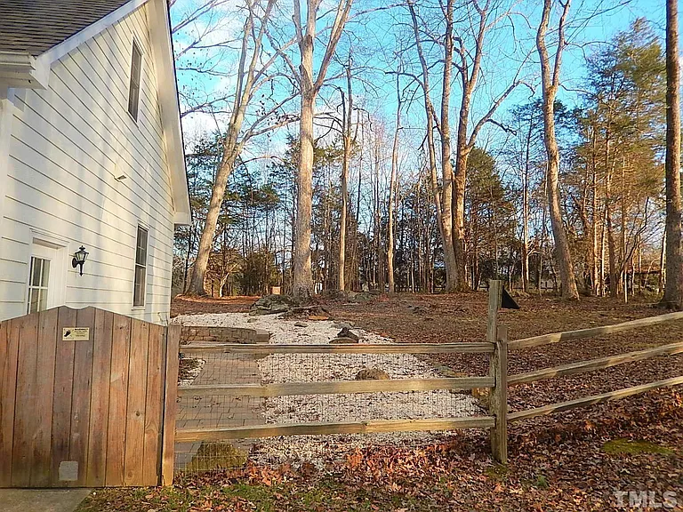 6610 Lipscomb Dr — Photo 40