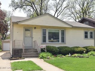 317 E Maple Ave, Villa Park, IL