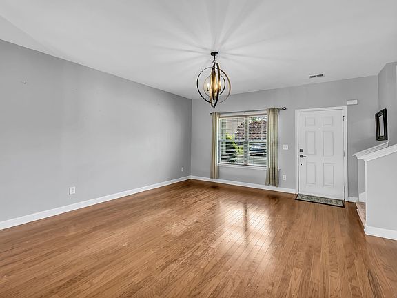 2nd image of 1969 Nashboro Blvd