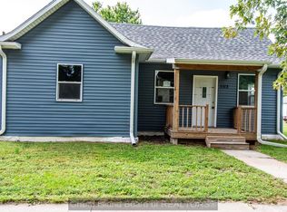 6th St #1113, Aurora, NE 68818