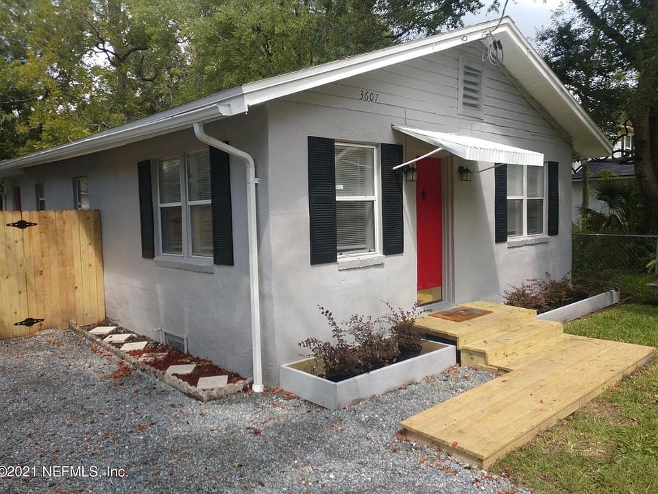 1st image of 3607 Gilmore St