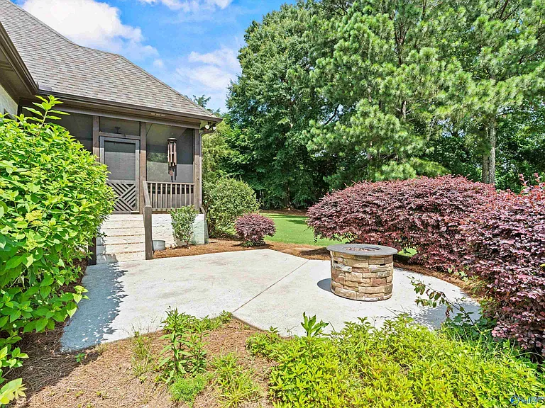 180 Greystone Pass — Photo 44