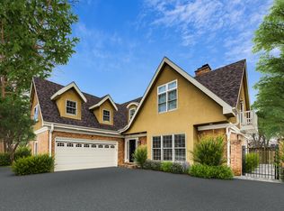 185 E Stone Ave, Lake Forest, IL 60045