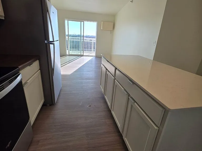 Rail10 Lofts — Photo 67