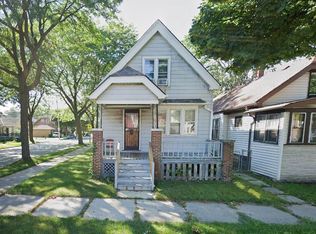 3901 N 6th St, Milwaukee, WI 53212