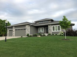 4106 NW 95th Pl, Polk City, IA 50226