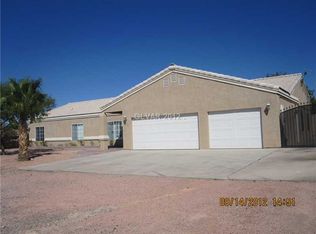 327 N Racetrack Rd, Henderson, NV 89015