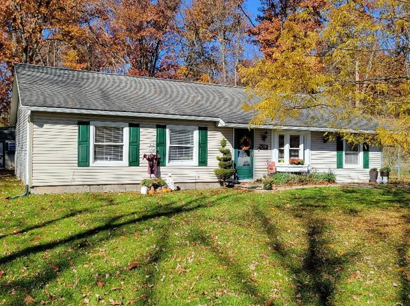 145 Creamery Rd, Tunkhannock, PA 18657