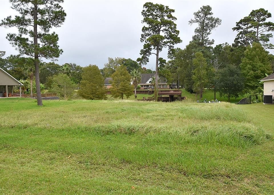 1st image of 18222 Steele Point Dr