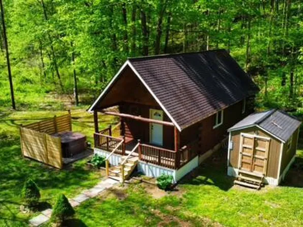 27849 Albright Rd, Londonderry, OH 45647