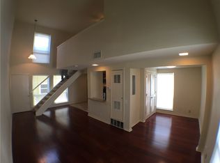 2800 Cole St APT 211C, Austin, TX 78705