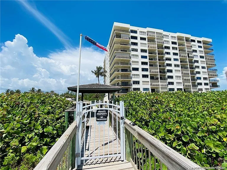 10044 S Ocean Dr #205 — Photo 75