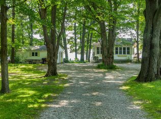 11325 Lakeshore Dr, Grand Haven, MI 49417