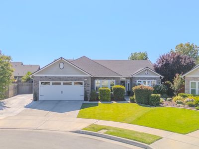 433 Villa Cove Court, Tulare, CA, 93274